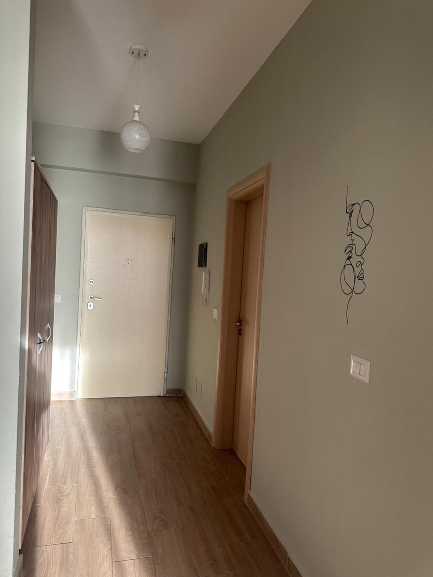 Gold Pearl Apartment